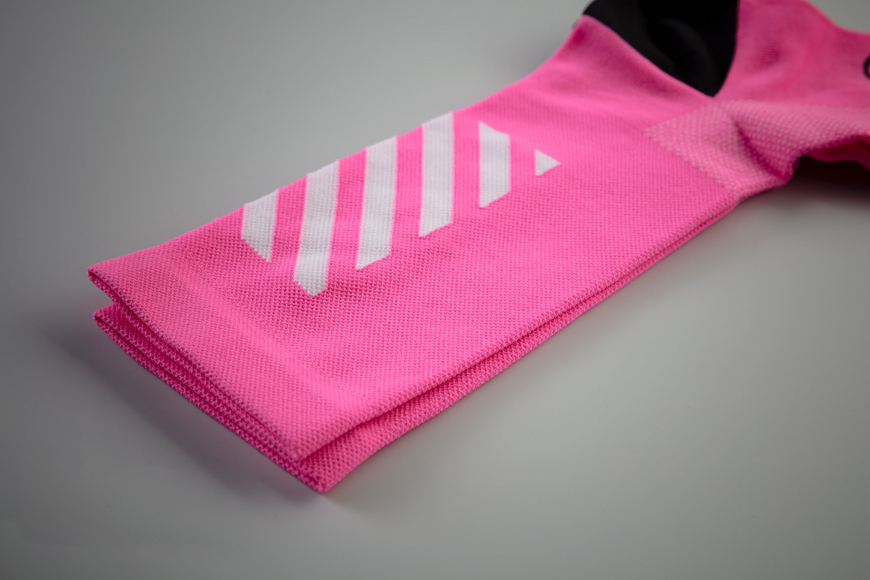 Block Pink - Cycling Socks | PONGO London – BISSINI